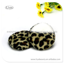 Atractivo leopard patrón guante borla